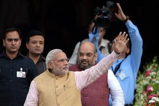 Prime Minister Narendra Modi and Home Minister Amit Shah at a party event in Mumbai. (PUNIT PARANJPE/AFP/Getty Images)