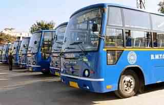 BMTC buses parked in a depot. Image courtesy of twitter.com/IChangeMyCity.&nbsp;