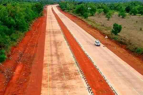 Ongoing work on Mumbai-Goa coastal highway (Pic by @sahil11p/Twitter)