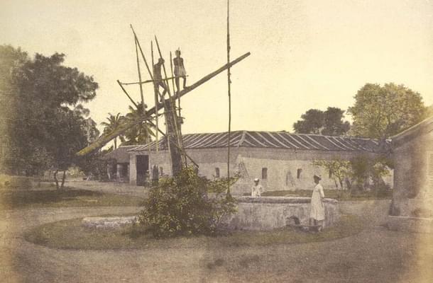 <i>Picotahs </i>to raise the water manually from wells.