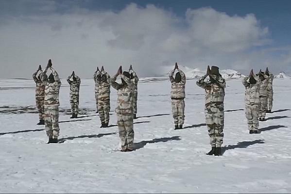 ITBP personnel performing Yoga in North Ladakh (Pic Via @ANI)