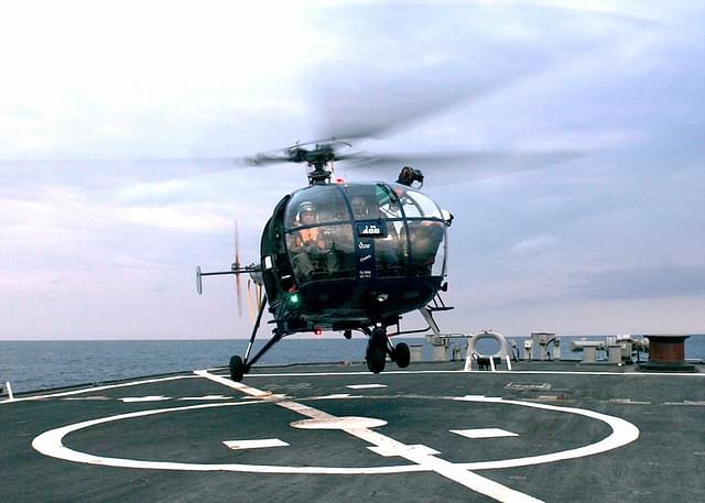 A Chetak landing on INS Rana. (Ensign Danny Ewing Jr/US Navy)