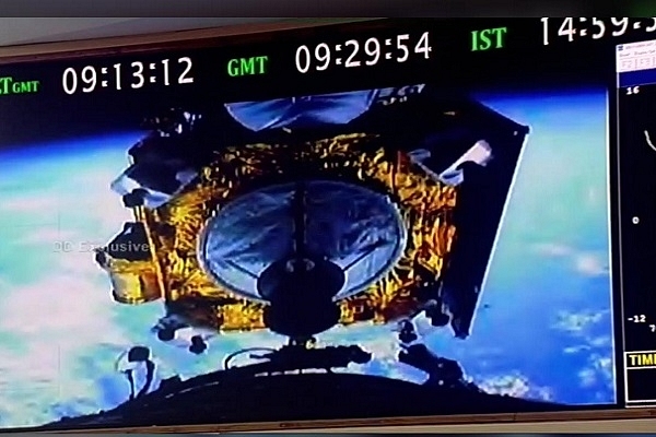 Chandrayaan-2 orbiting the earth (@isro/Twitter)