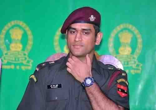 Former Indian skipper and Lieutenant Colonel (Honorary) MS Dhoni. (image via Debu Das/Facebook)