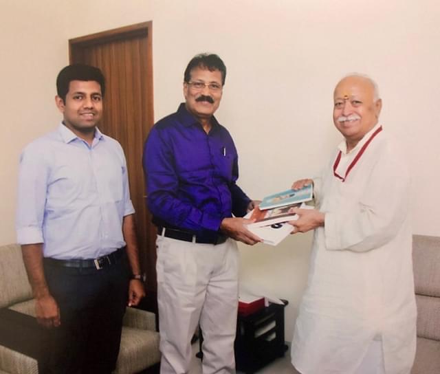Dr. Krishnasamy with RSS chief Mohan Bhagwat