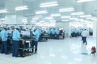 OPPO manufacturing facility in Greater Noida (Pic via Twitter)