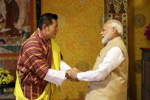 Bhutan’s King Jigme Khesar Namgyel Wangchuck welcomes Prime Minister Narendra Modi. (Narendra Modi/Twitter)