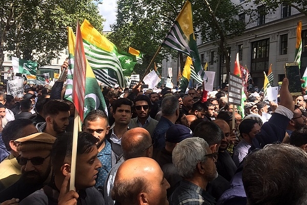 Pro-Pakistani protesters outside the Indian High Commission (Pic Via Twitter)