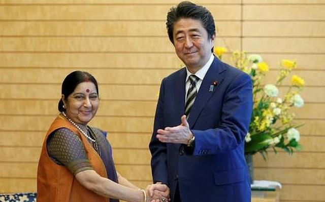 Former EAM Sushma Swaraj with Japanese PM Shinzo Abe (The Hindu Businessline)