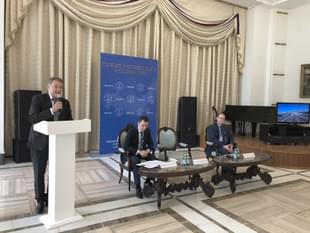 Russian Ambassador to India Nikolay Kudashev, DCM Roman Babushkin and Trade Representative of Russia Yaroslav Tarasyuk held a Press Briefing dedicated to the XX Russian-Indian Annual Summit (Source: @RusEmbIndia/Twitter)