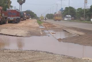 A National Highway in the district ravaged by rain. Note the absence of service roads here as well.&nbsp;