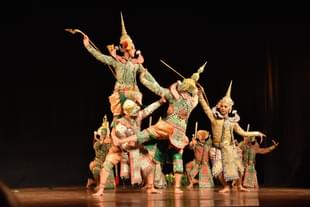 The Thai troupe at the festival. (via Twitter)