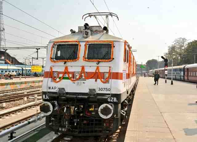 A HOG enabled passenger train. (via Twitter)