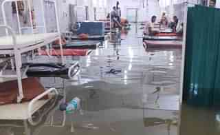 Several government hospitals in Patna have been water-logged. (Twitter/@mkatju)