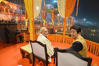 Modi with Abe during Ganga <i>aarti.</i>