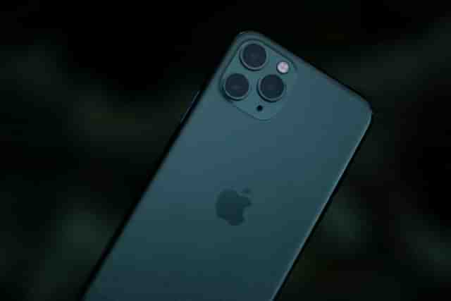 The iPhone 11 Pro Max (via Twitter)