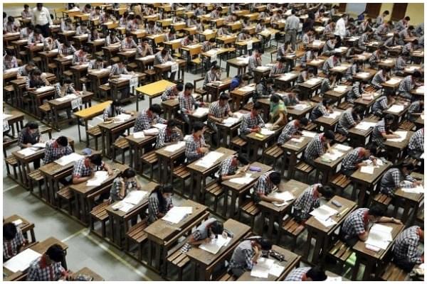 Students at a classroom in Indore. (Arun Mondhe/Hindustan Times via GettyImages) 
