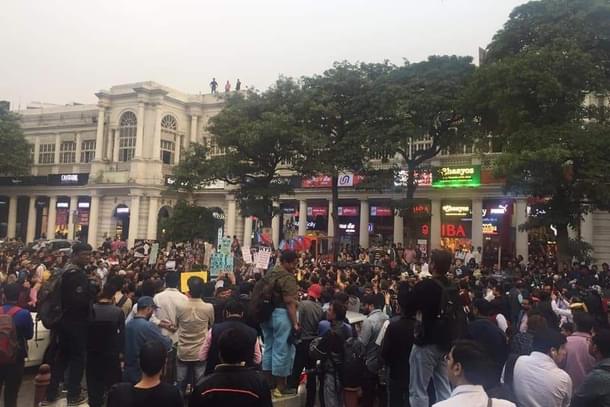 Protesting JNU Students (Pic Via Twitter)