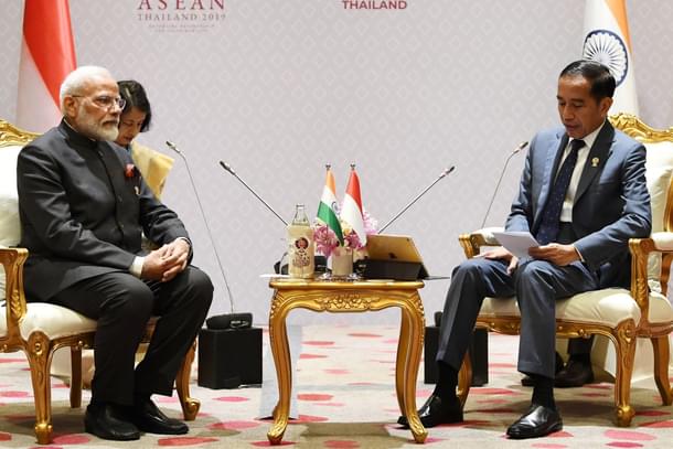 PM Modi with Indonesian President Joko Widodo (Representative Image) (@narendramodi/Twitter)