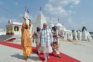 Prime Minister Narendra Modi at the Narmada temple in Amarkantak, Madhya Pradesh, May 2017 (PMO)