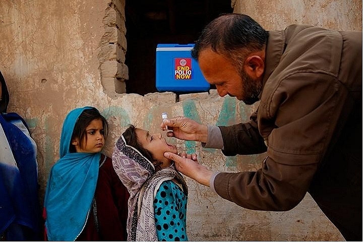 Pakistani children being given polio drops (Pic Via UNESCO website)