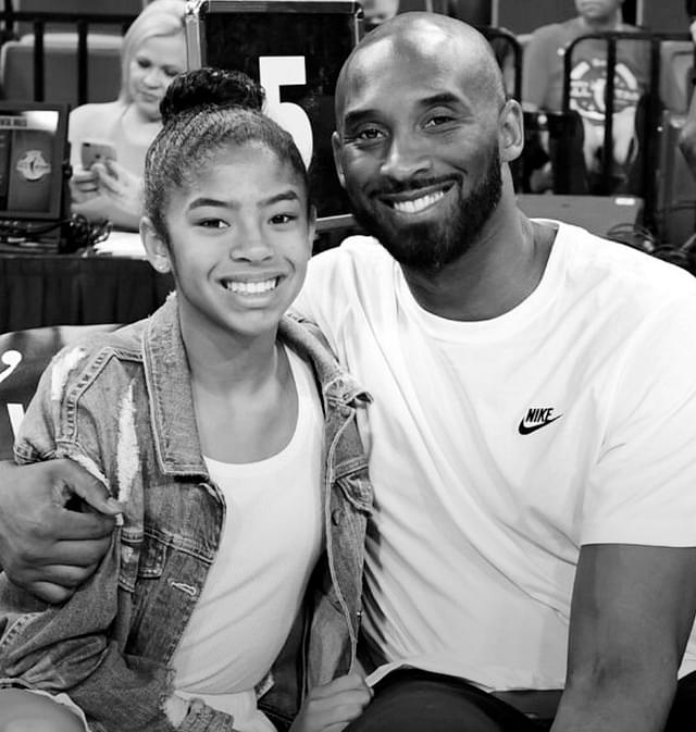 Kobe Bryant with daughter Gianna (Pic via Twitter)
