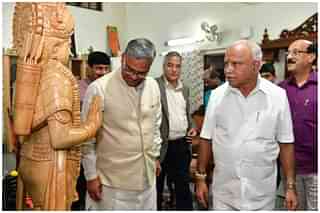 Uttarakhand Chief Minister Trivendra Singh Rawat and Karnataka CM BS Yediyurappa. (@tsrawatbjp/Twitter)