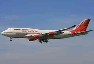 Air India <a href="https://en.wikipedia.org/wiki/Boeing_747-400">Boeing 747-400</a>.&nbsp; (Alan Lebeda/Wikipedia)