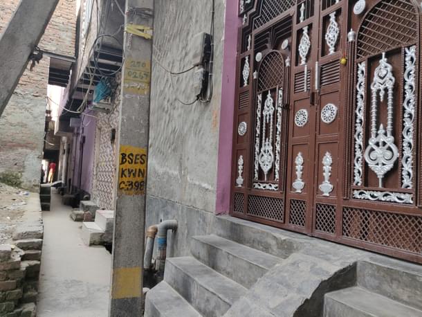 (Right) Ankit Sharma’s house 