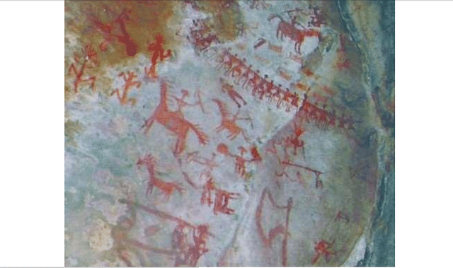 A chitrakoot cave painting shows horses and warriors with weapons (Source: Kumar)