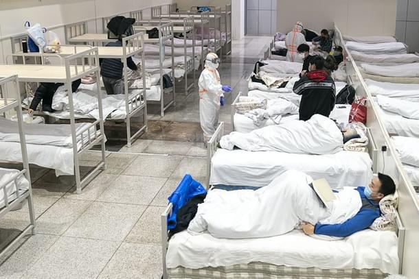 Patients in Wuhan, China (@XHNews/Twitter)