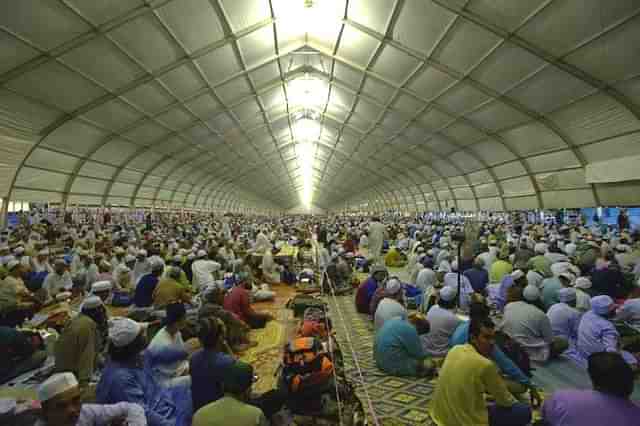 A gathering of the Ijtimak Tabligh in Malaysia. (Wikimedia Commons)&nbsp;