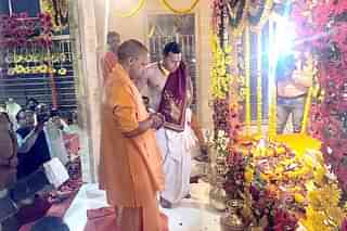 UP CM Yogi Adityanath was present during the shifting of Ram Lalla idol (Pic Via Twitter)