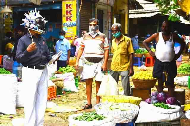 Koyambedu Vegetable Market (@AwesomeMachi/Twitter)