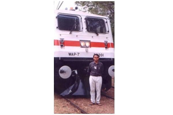 Author, driving out the first WAP7,30201, later named ‘Navkiran’ in Chittaranjan