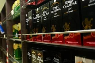 A liquor store  (Representative Image) (Photo by Ramesh Pathania/Mint via Getty Images)