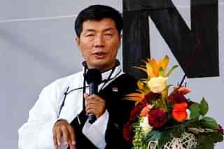 Tibetan government-in-exile President Lobsang Sangay (Pic Via Twitter)