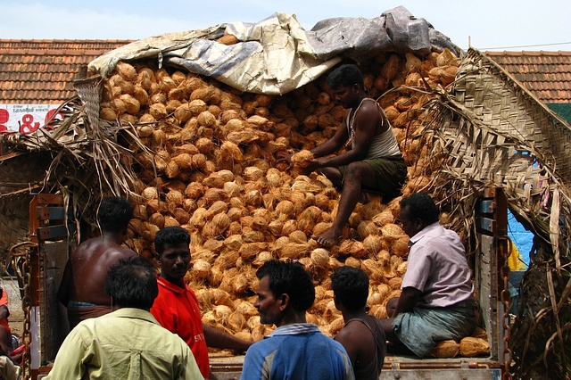 Koyambedu market (McKay Savage/Flickr)&nbsp;