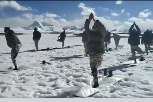 ITBP Personnel performing Yoga (Pic via Twitter)