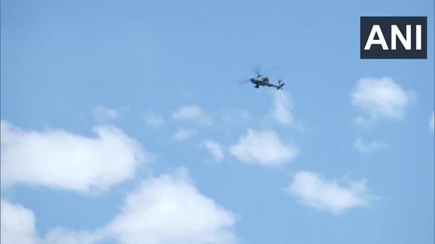 Apache Helicopter in Ladakh (@ANI/Twitter)