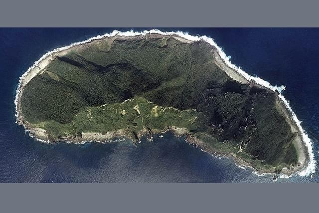 Uotsuri-shima, the largest of the Senkaku Islands (Pic Via Wikipedia)
