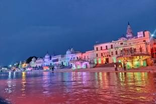 Ayodhya decked up (@ShriRamTeerth/Twitter)
