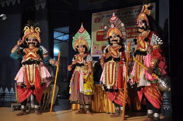 Yakshagana artists sporting the Kase saree. (PC:Udupi Saree Revival)