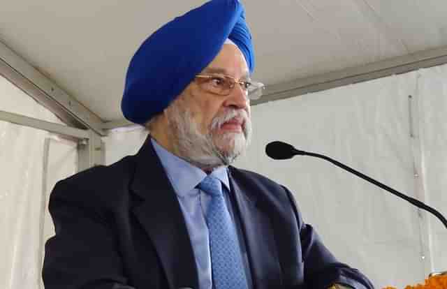 Union Civil Aviation Minister Hardeep S Puri (Pic Via Twitter)