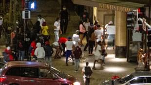 Looting in Chicago