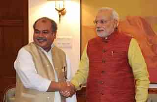 Ministry of Agriculture and Farmers Welfare Narendra Singh Tomar and Prime Minister Narendra Modi. (Facebook)