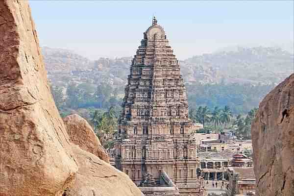 Virupaksha Temple (Flickr)
