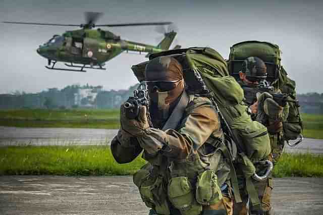 Indian Special Forces commandos with an Army Aviation helicopter visible in the background (representative image).&nbsp;