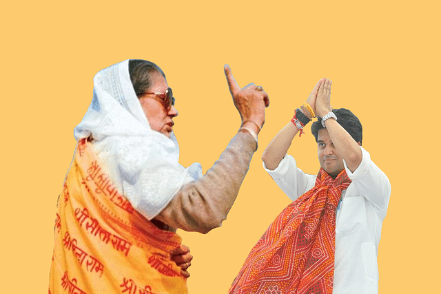 Rajmata (L) and Jyotiraditya Scindia 