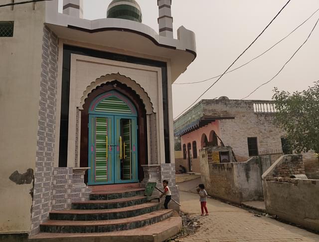 A view of the mosque 